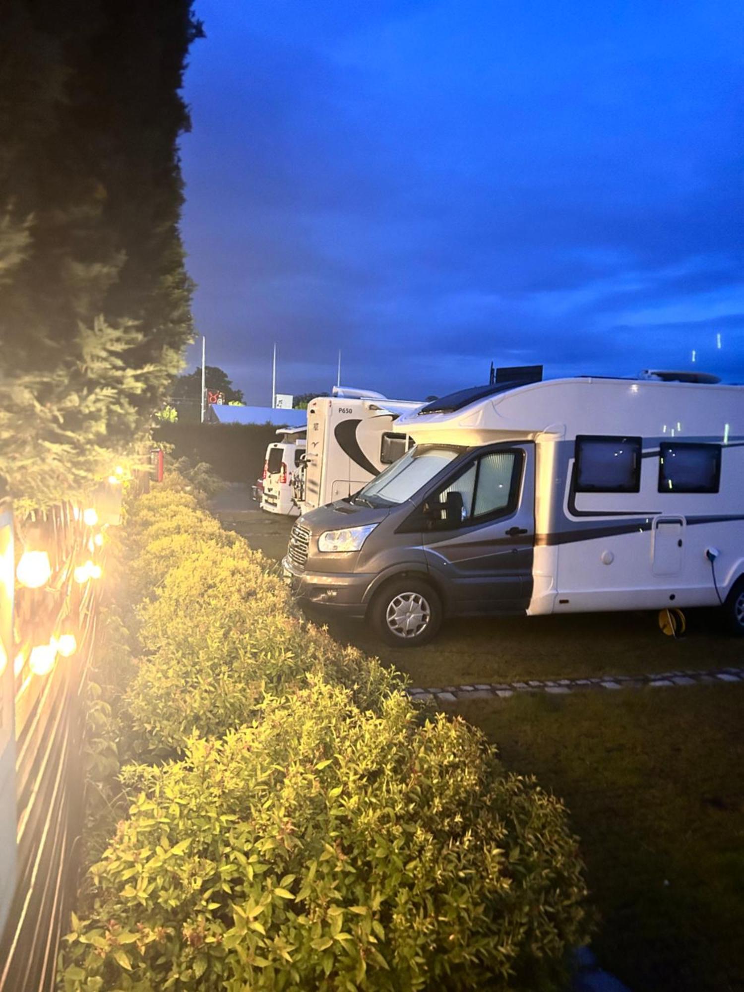 Noclegi I Restauracja Zodiak Szalsza Экстерьер фото