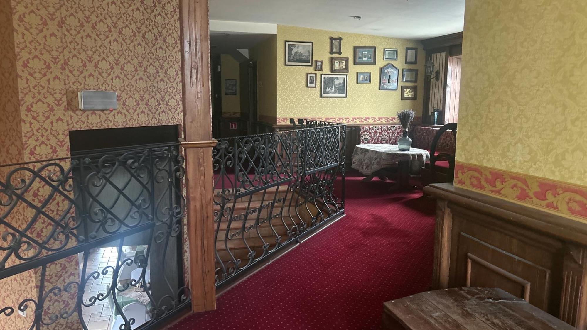 Noclegi I Restauracja Zodiak Szalsza Экстерьер фото