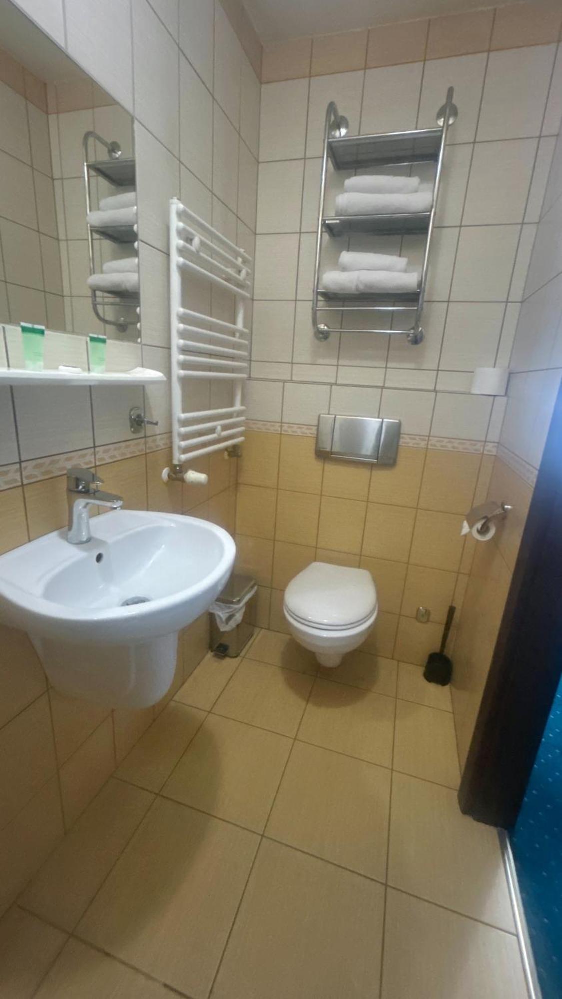 Noclegi I Restauracja Zodiak Szalsza Экстерьер фото