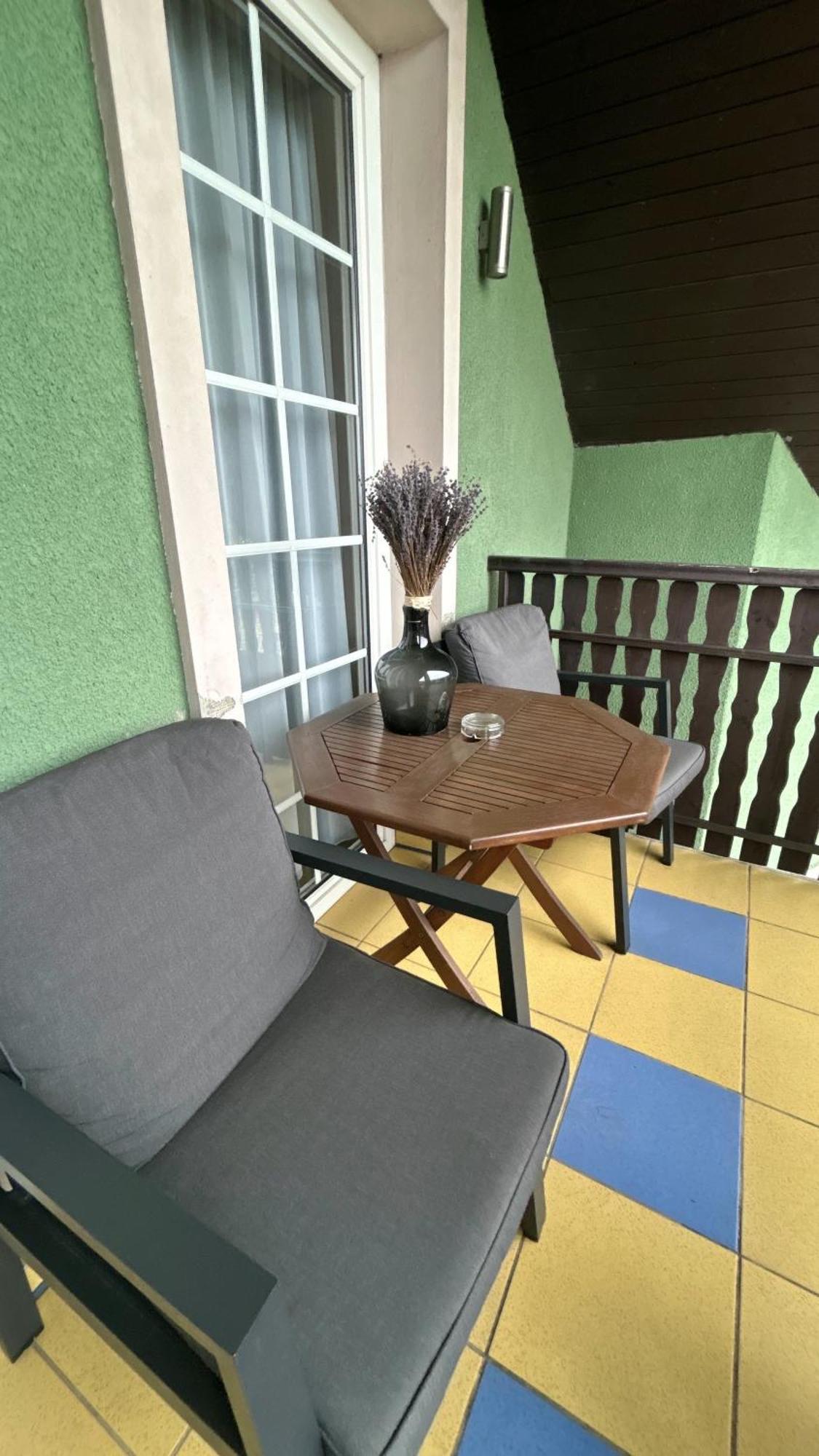 Noclegi I Restauracja Zodiak Szalsza Экстерьер фото